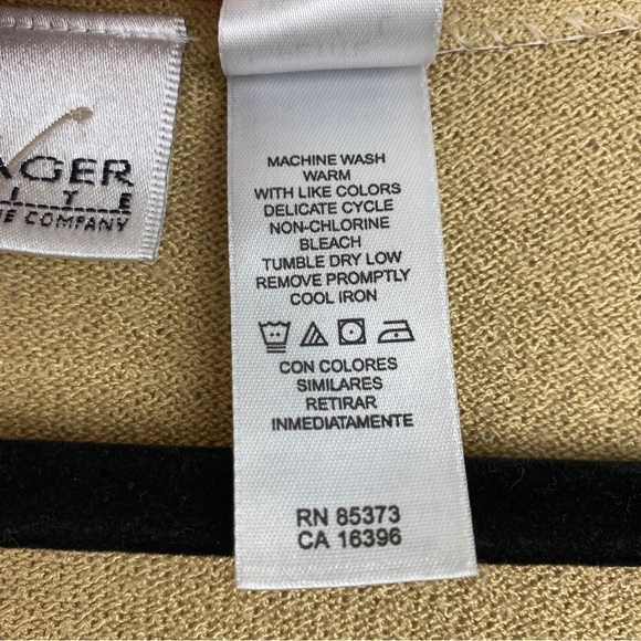 Villager Liz Claiborne Tan V-neck Knit Cardigan Pink Floral Embroidery L Petite - Picture 6 of 6